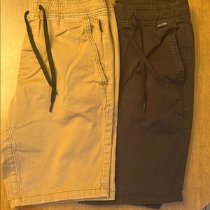 *Lot of 2* Hollister Men's Jogger Shorts in Tan and Black